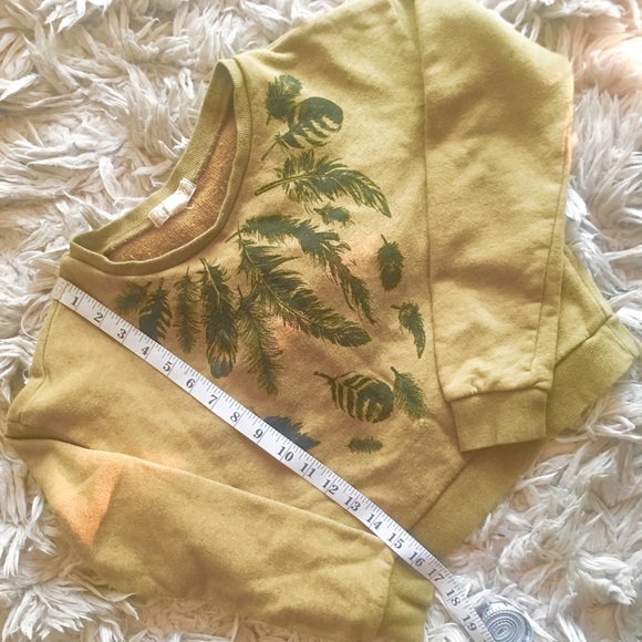 Forever 21 Olive Green Crop Top Sweater - Picture 2 of 5